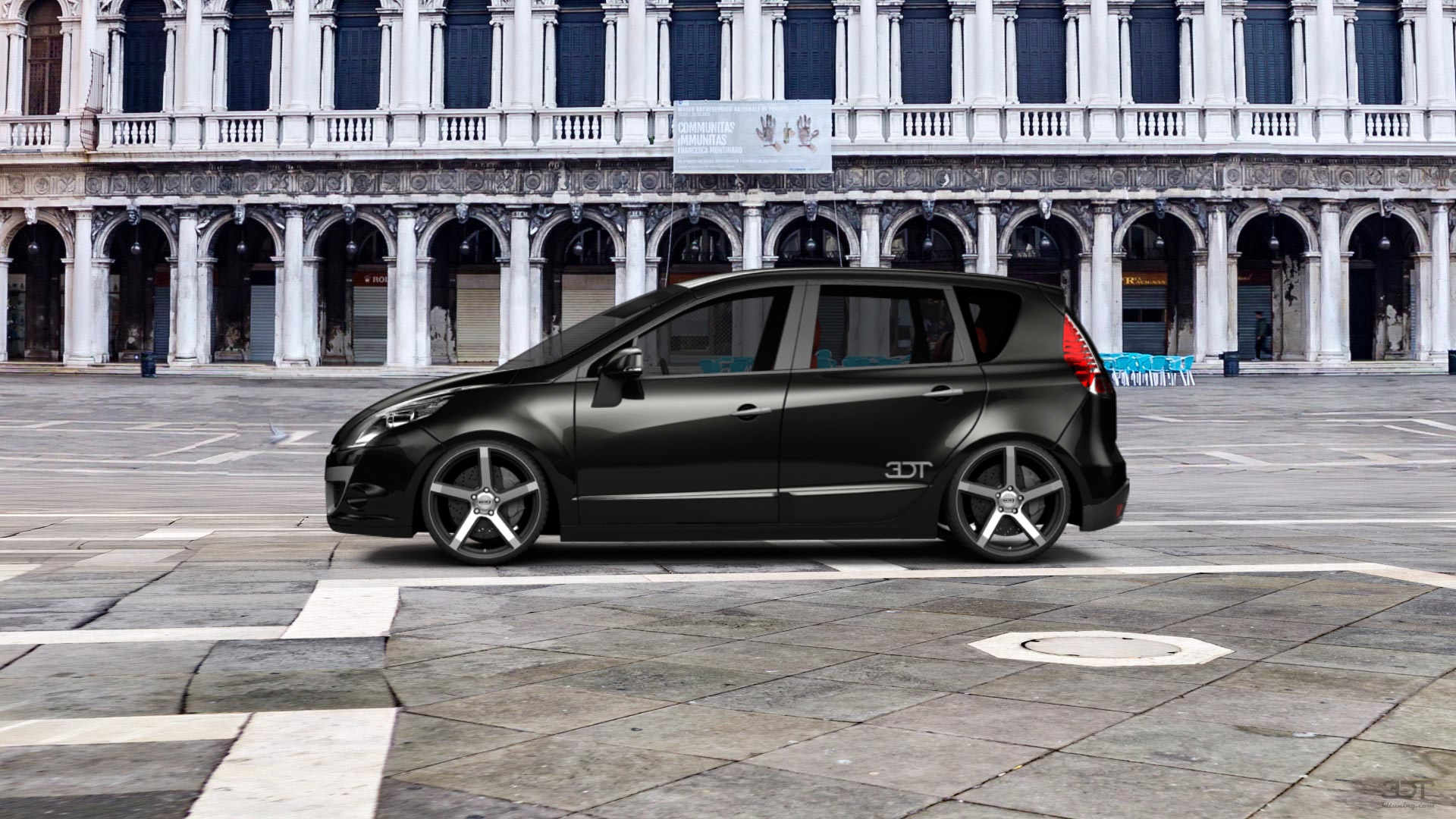 Renault Scenic 5-door MPV 2011 tuning