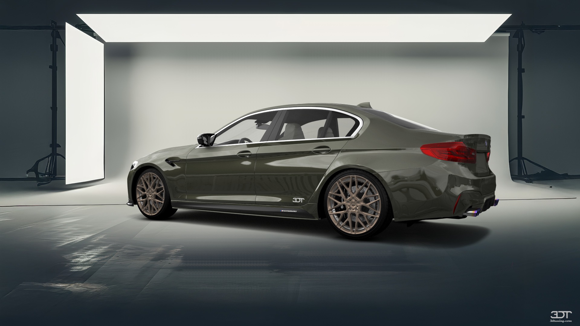 BMW 5 Series 4 Door Saloon 2017 Images