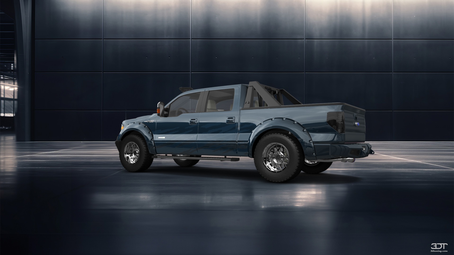 Ford F-150 Crew Cab 4 Door pickup truck 2013