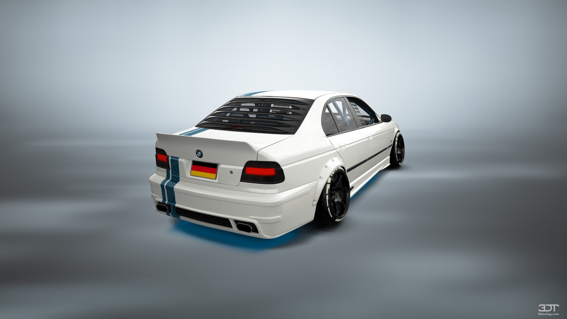 BMW 5 Series M5 Sedan 2003 Images