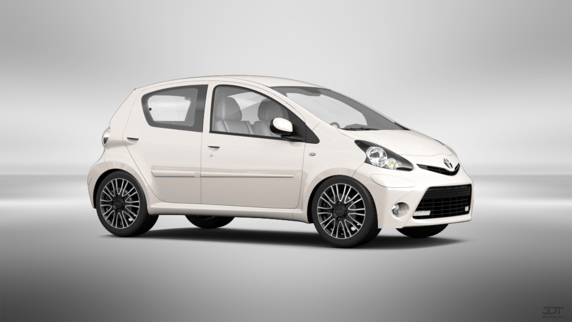 Toyota Aygo 5 Door Hatchback 2013