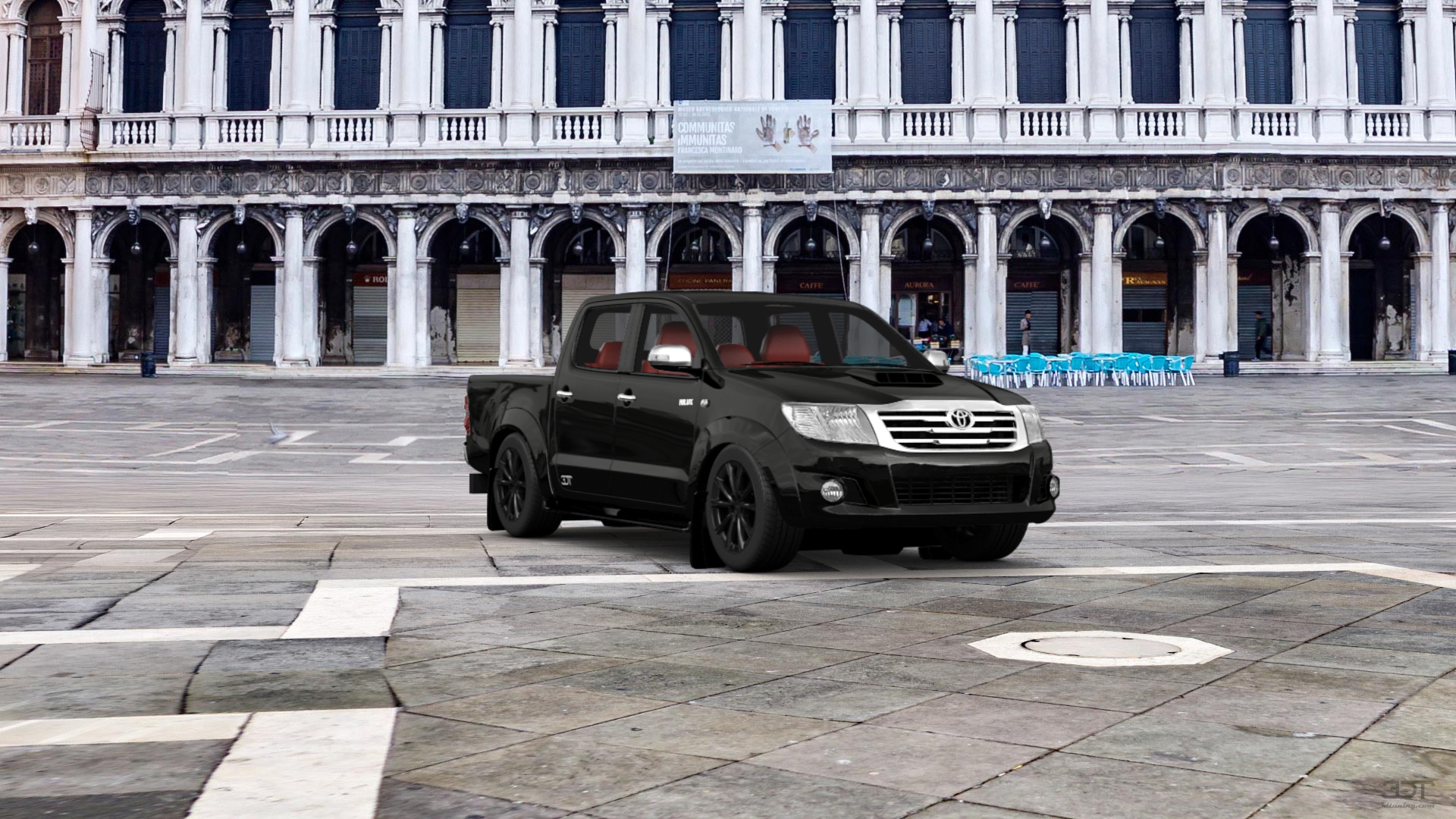 Toyota Hilux 4 Door pickup truck 2012 Images