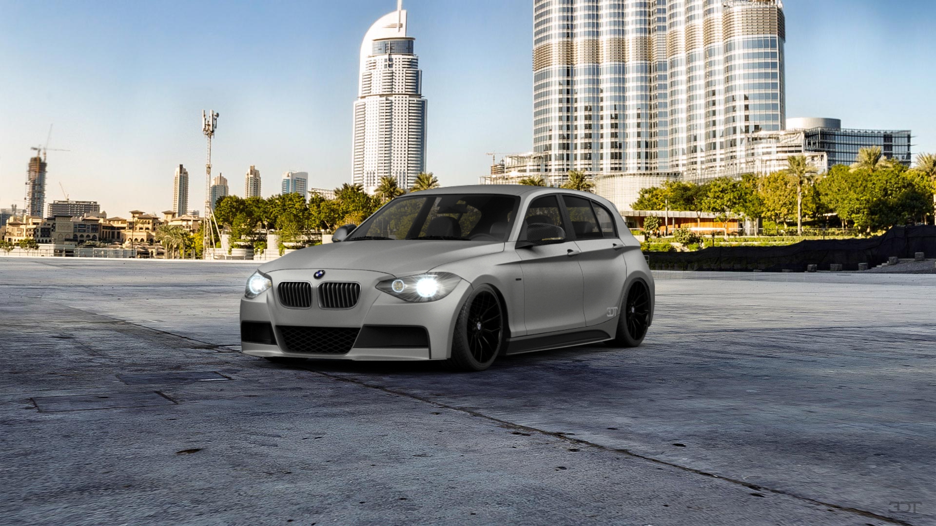 BMW 1 series 5 Door Hatchback 2011 Images