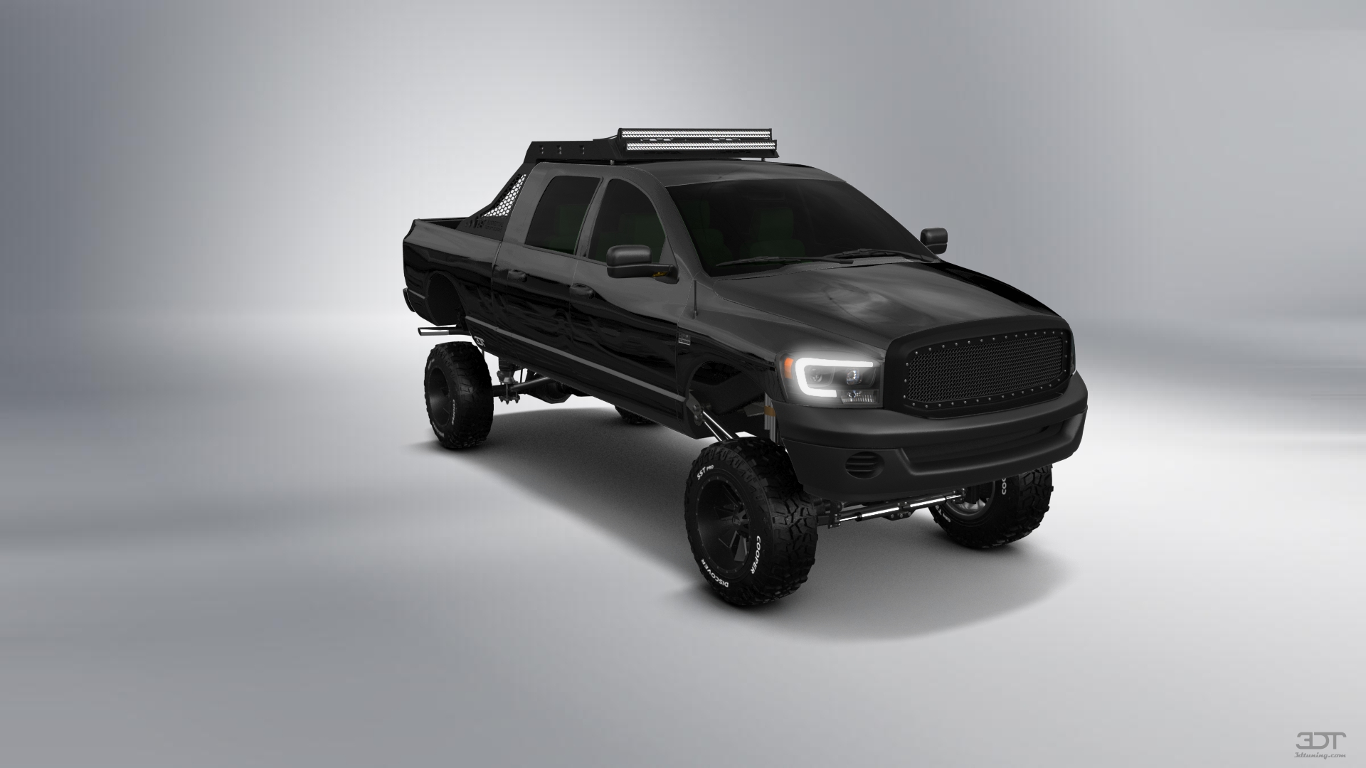 Dodge Ram 2500 4 Door pickup truck 2007