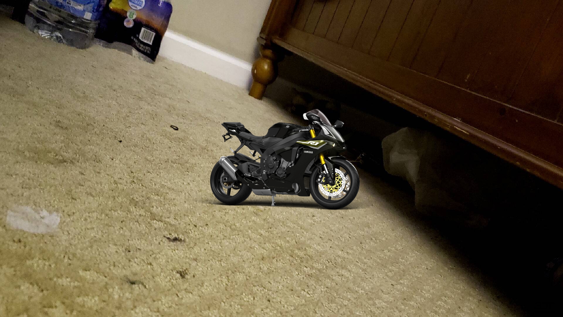 Yamaha YZF R1 Sport Bike 2015