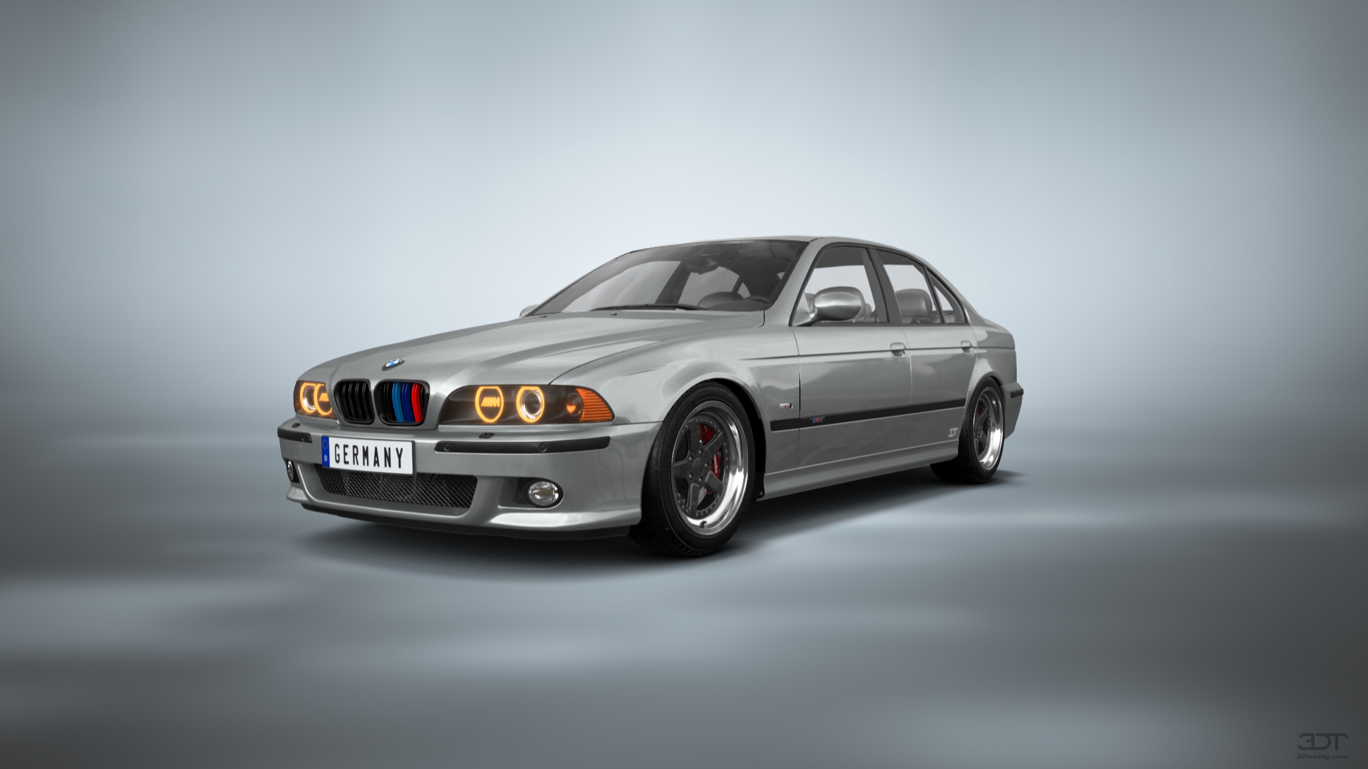 BMW 5 Series M5 Sedan 2003