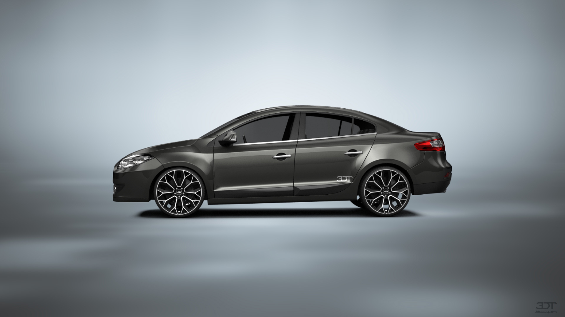 Renault Fluence sedan 2010 tuning