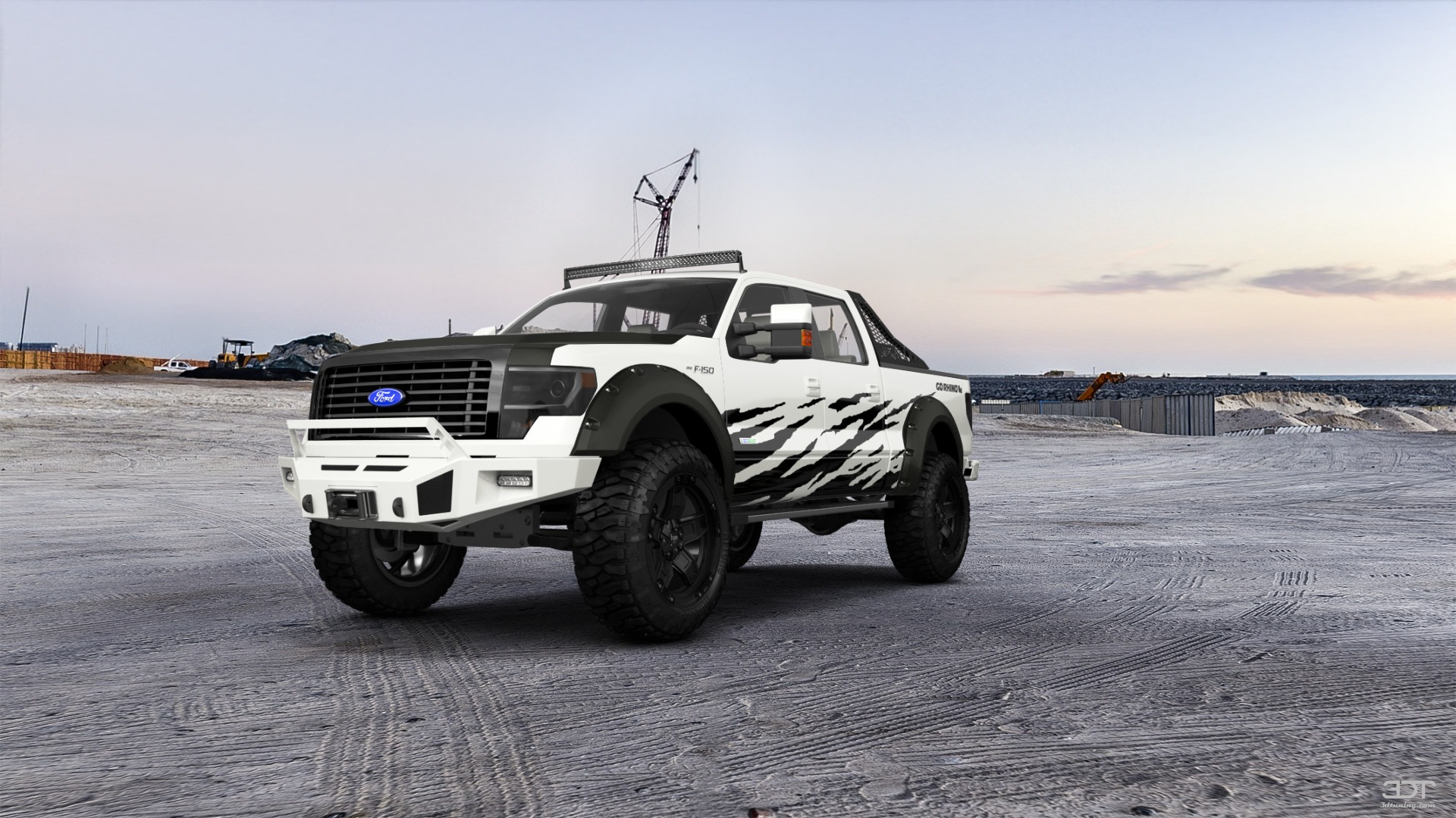 Ford F-150 Crew Cab 4 Door pickup truck 2013