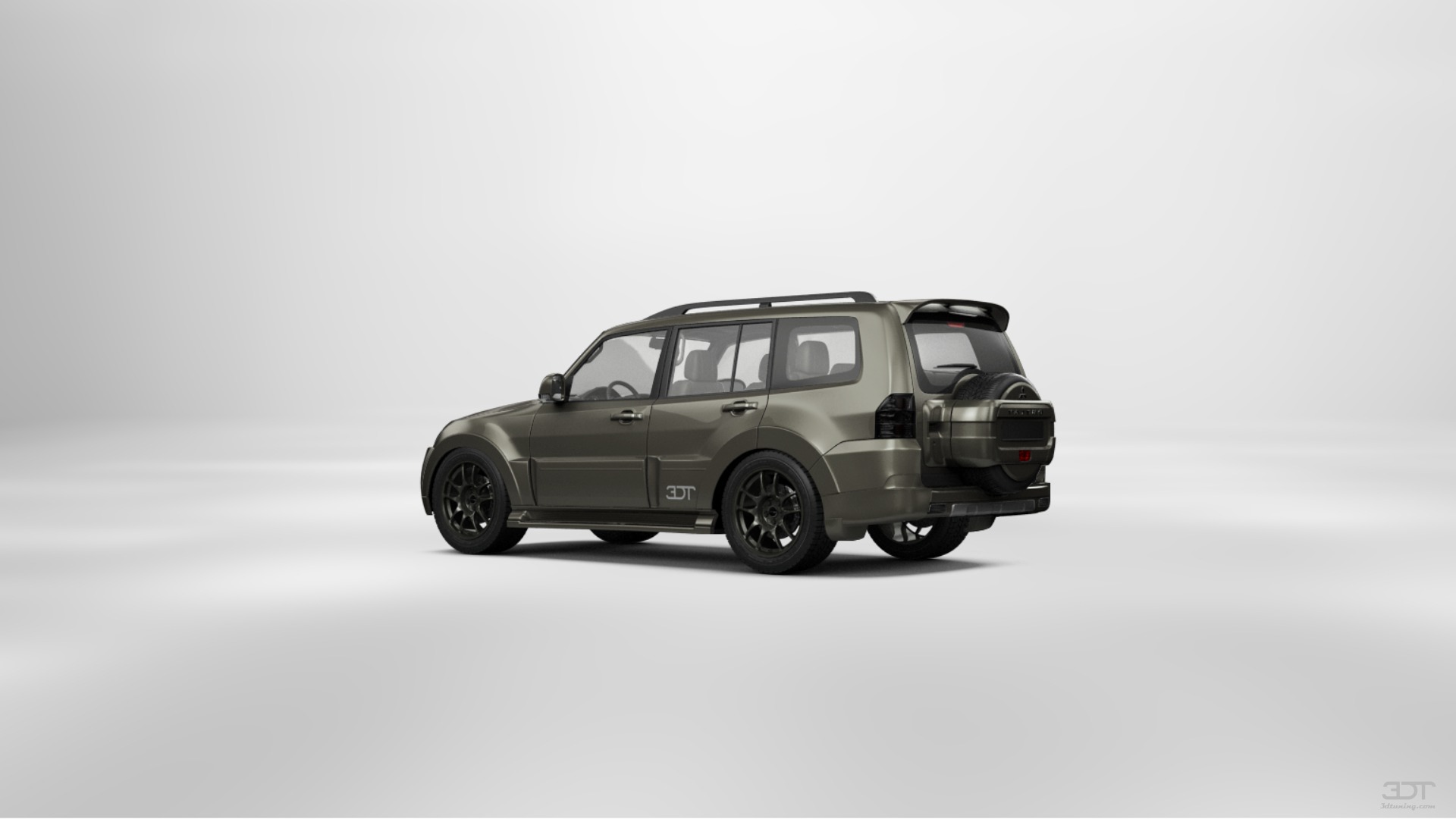 Mitsubishi Pajero 5 door SUV 2012 tuning
