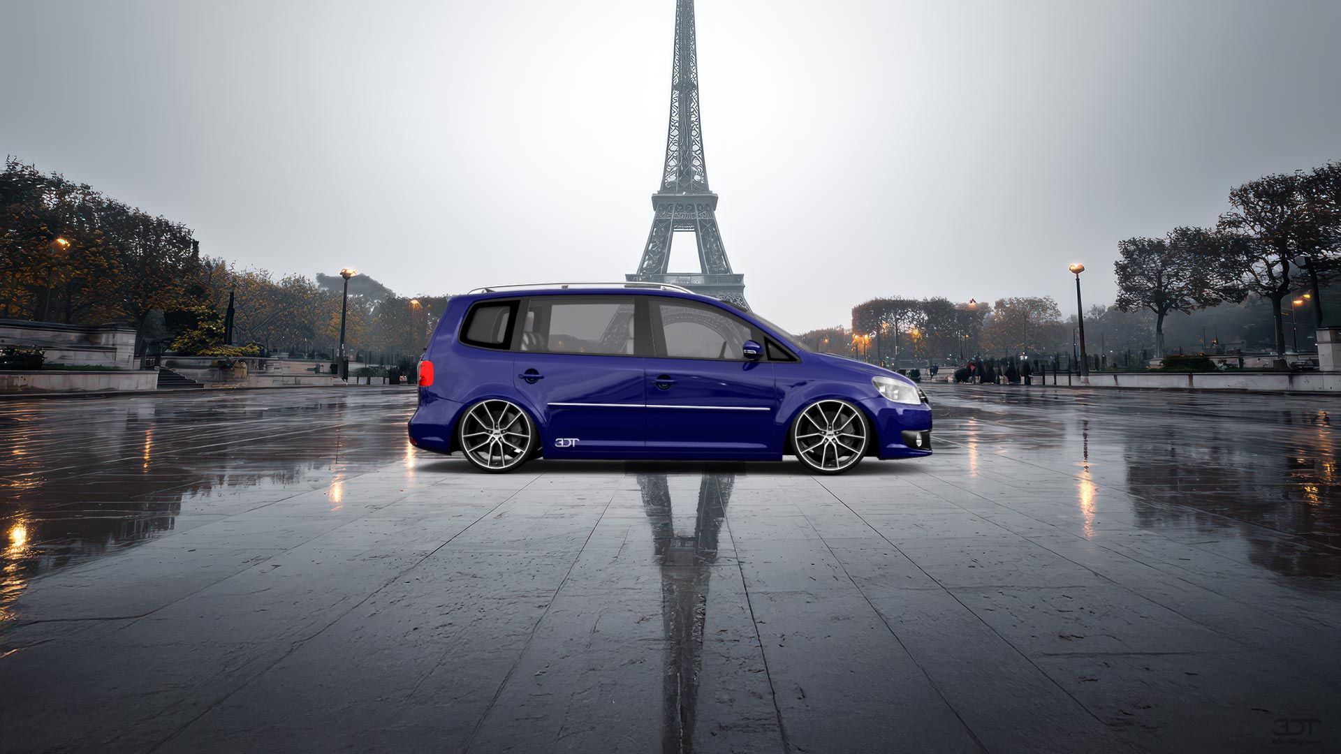 Volkswagen Touran 5-door MPV 2011