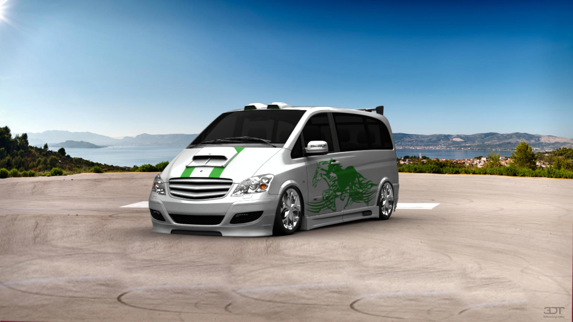 Mercedes Viano Van 2011 Images