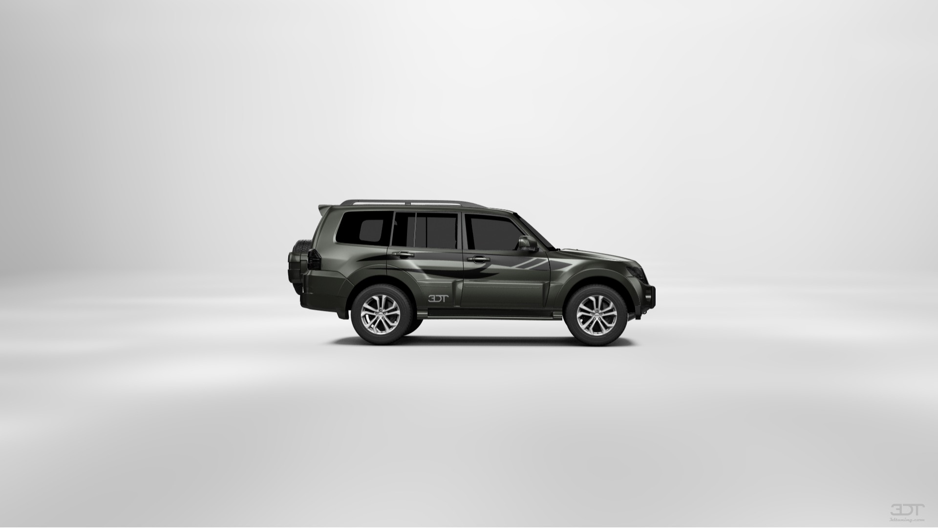 Mitsubishi Pajero 5 door SUV 2012