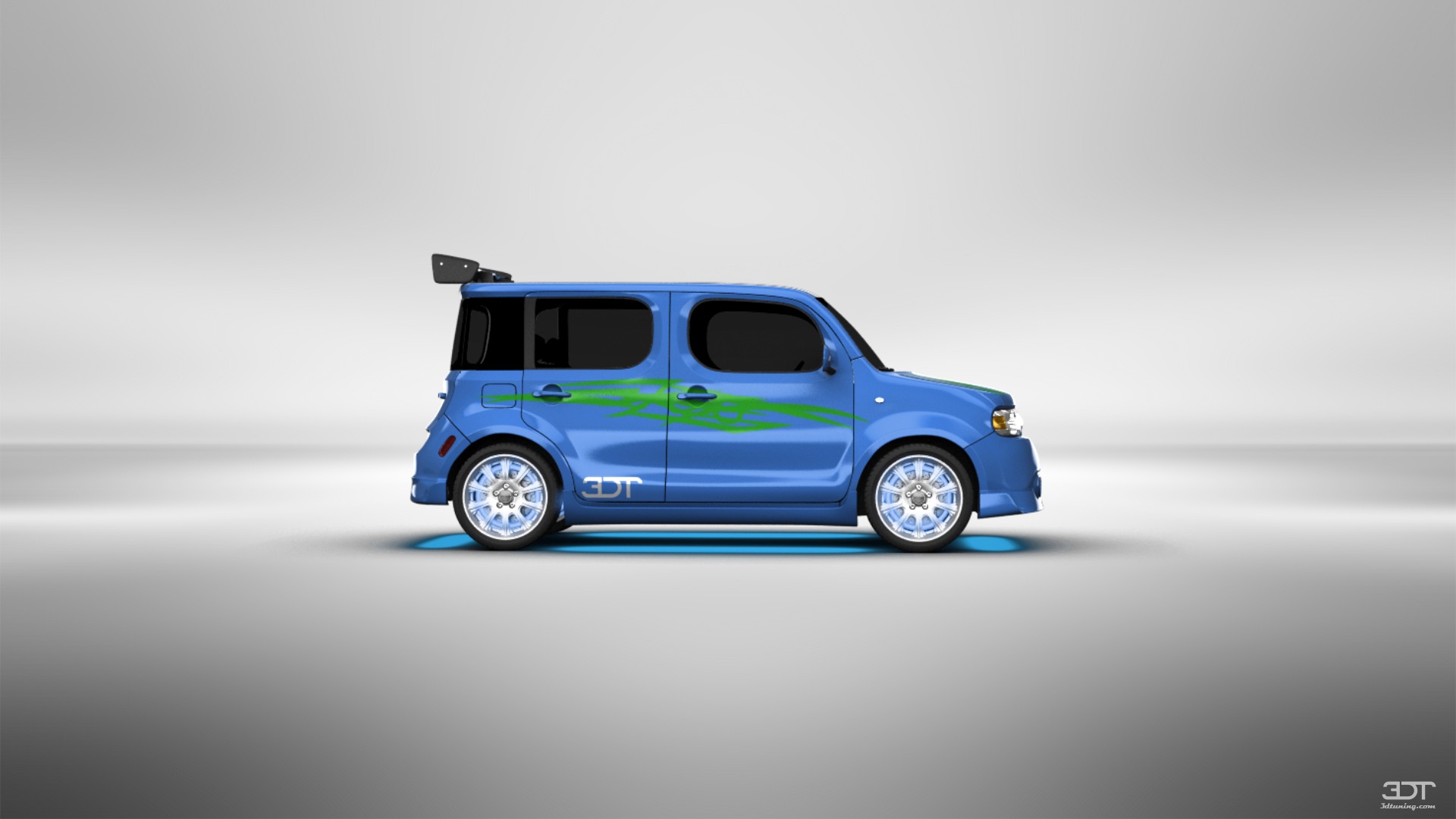Nissan Cube Van 2010 Images
