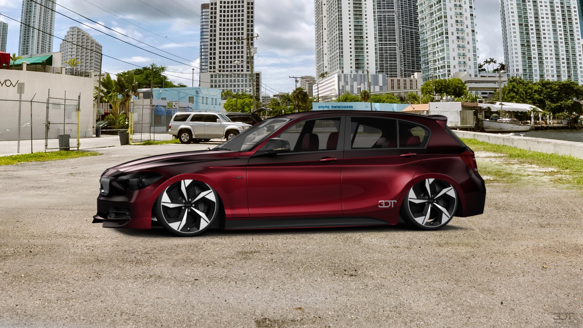 BMW 1 series 5 Door Hatchback 2011