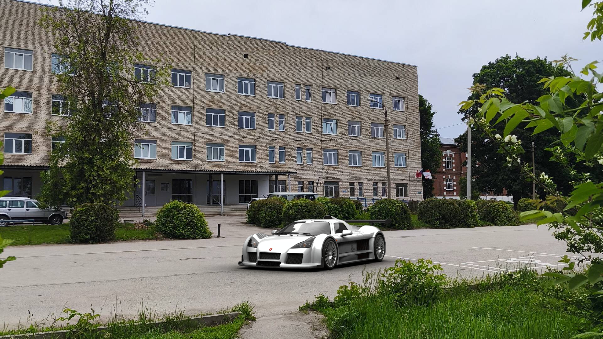 Gumpert Apollo sedan 2005