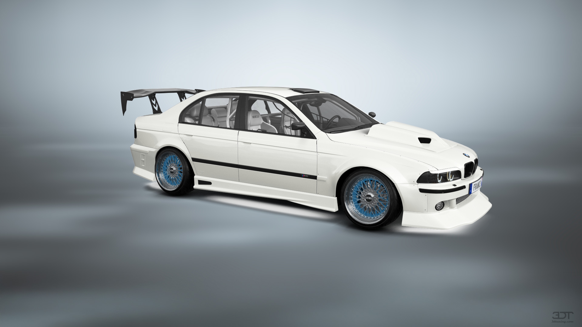 BMW 5 Series M5 Sedan 2003 Images