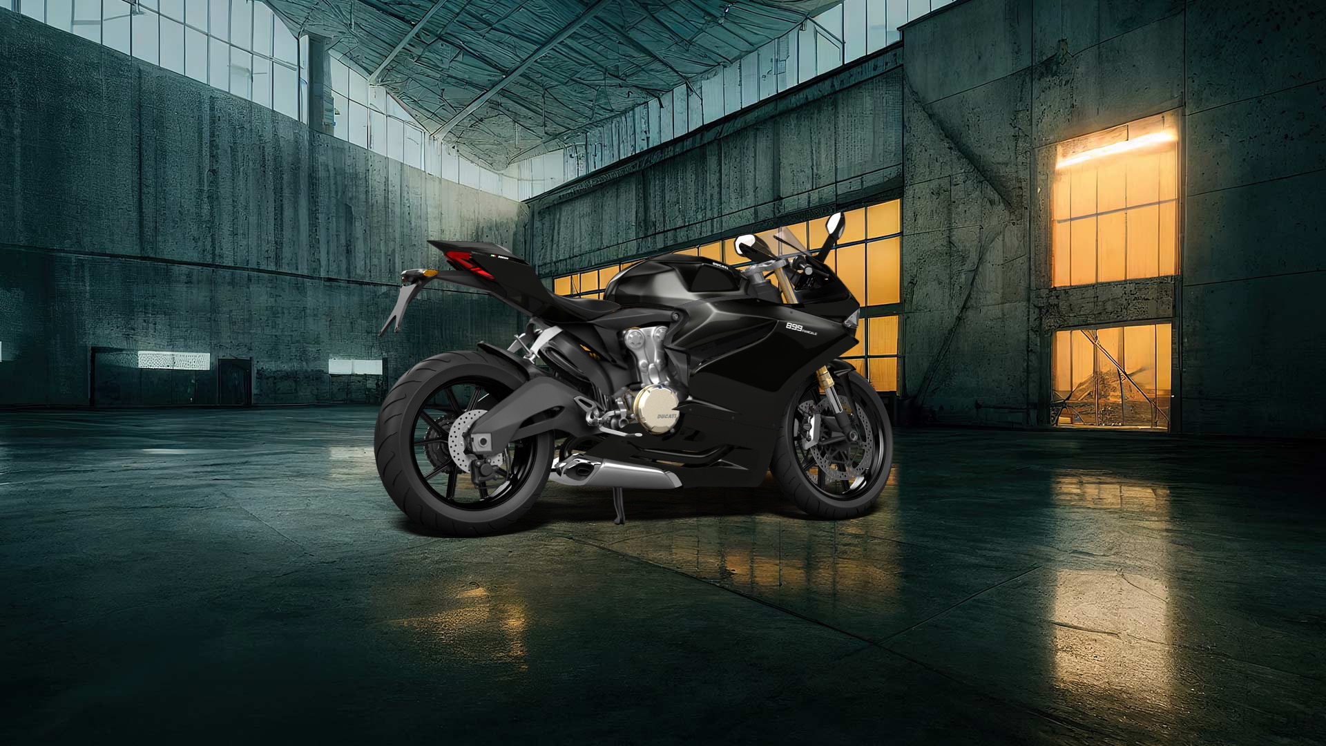 Ducati 899 Panigale Sport Bike 2015