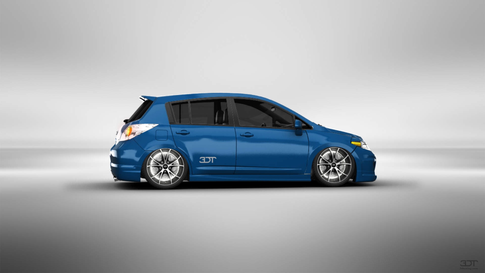 Nissan Versa SL 5 Door Hatchback 2009 tuning