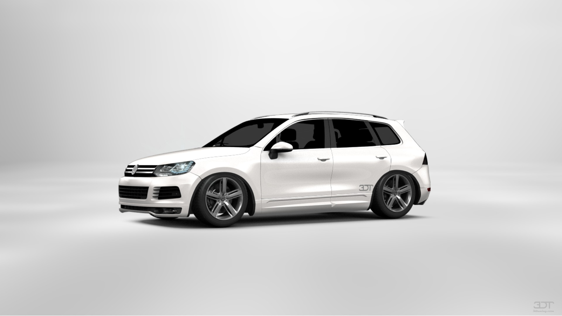 Volkswagen Touareg SUV 2011