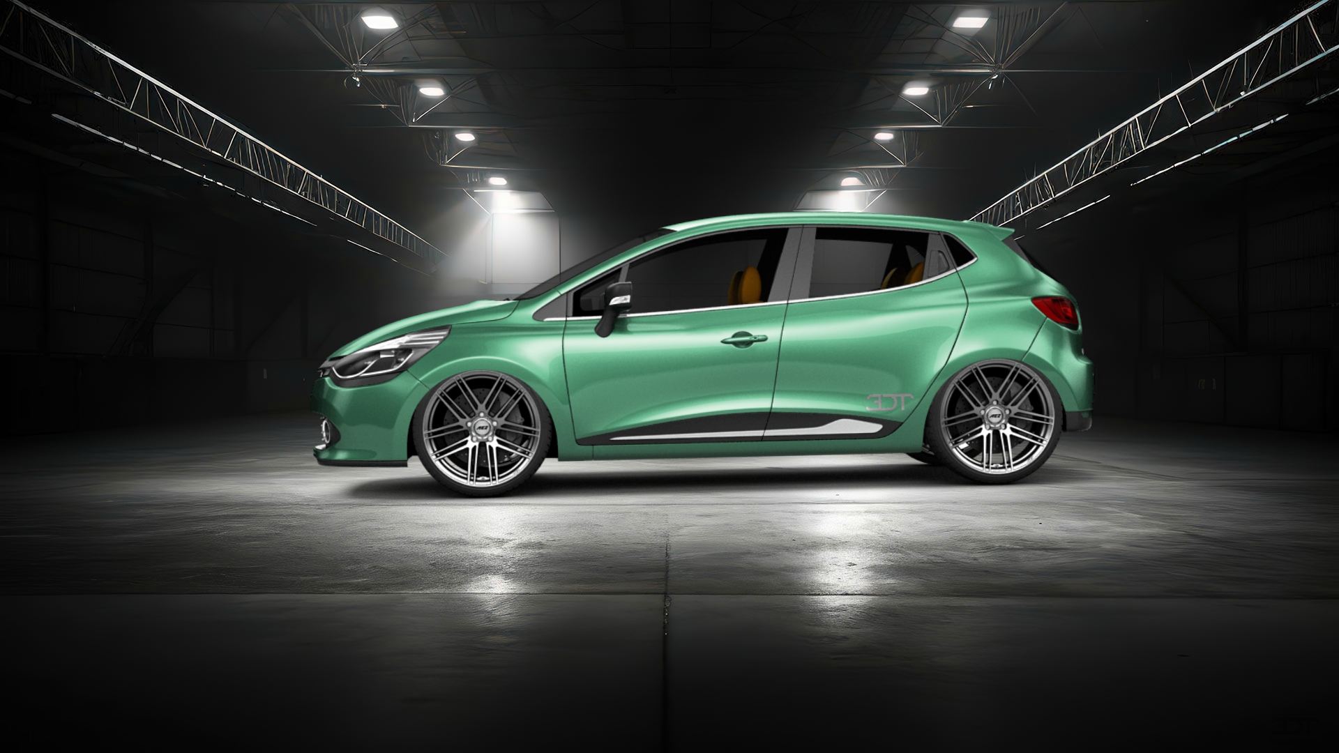 Renault Clio 5 Door Hatchback 2013