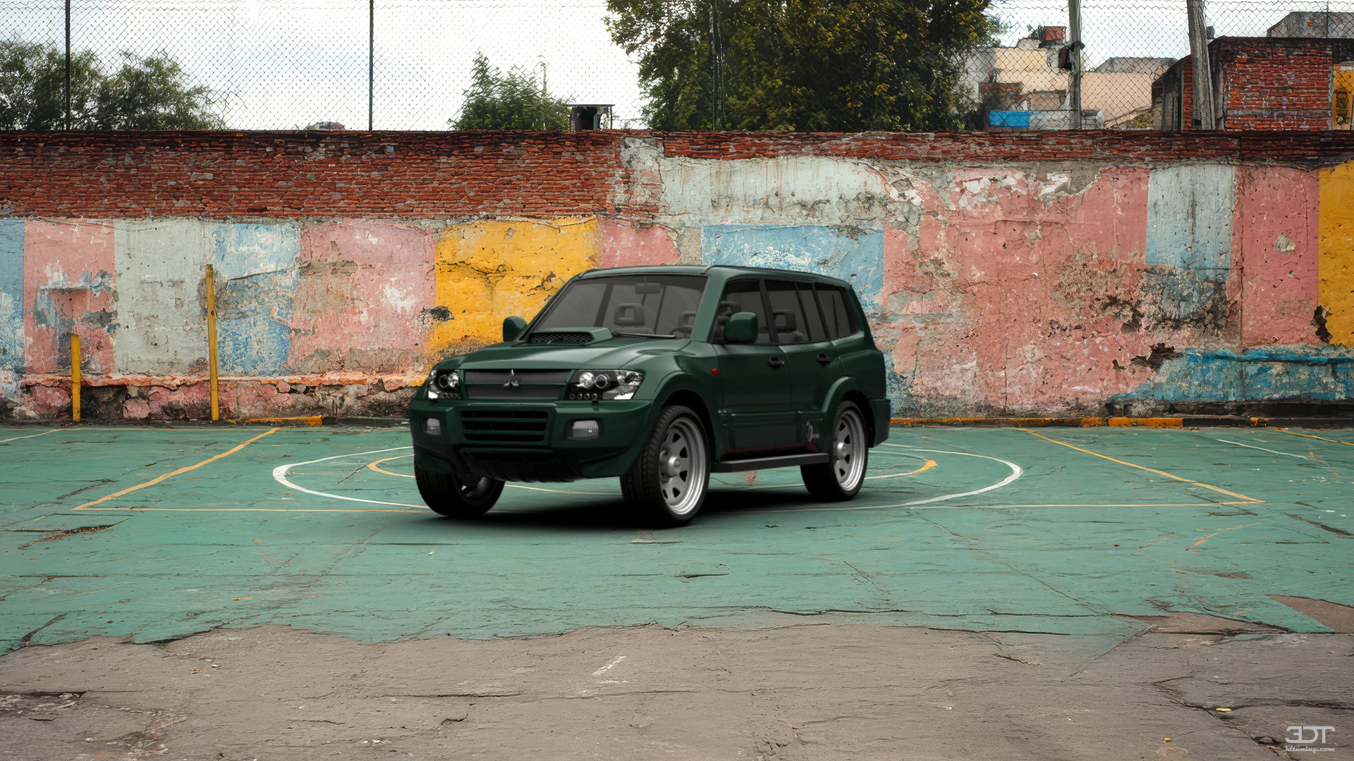 Mitsubishi Pajero SUV 2005 Images