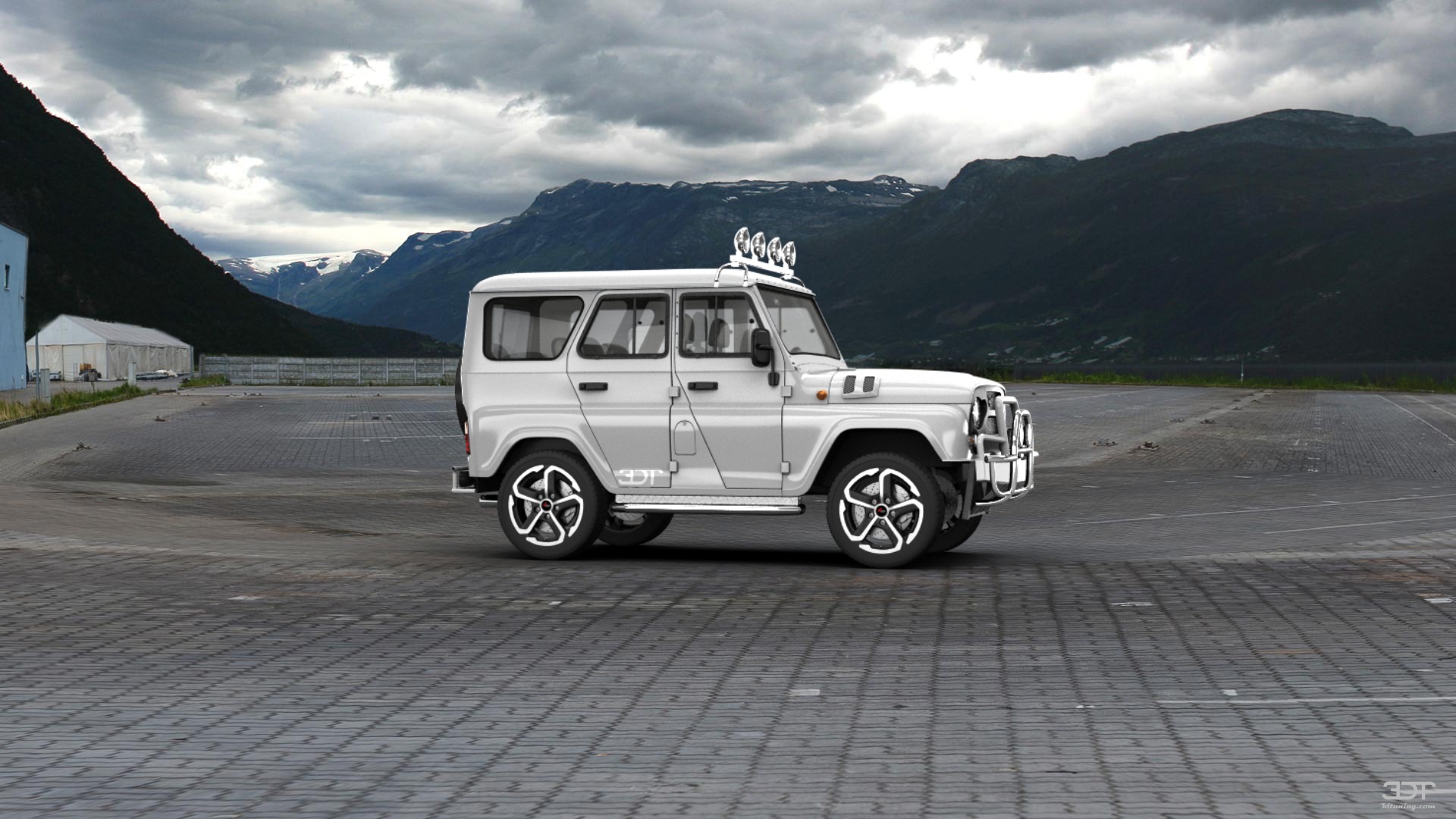 UAZ Hunter SUV 2012