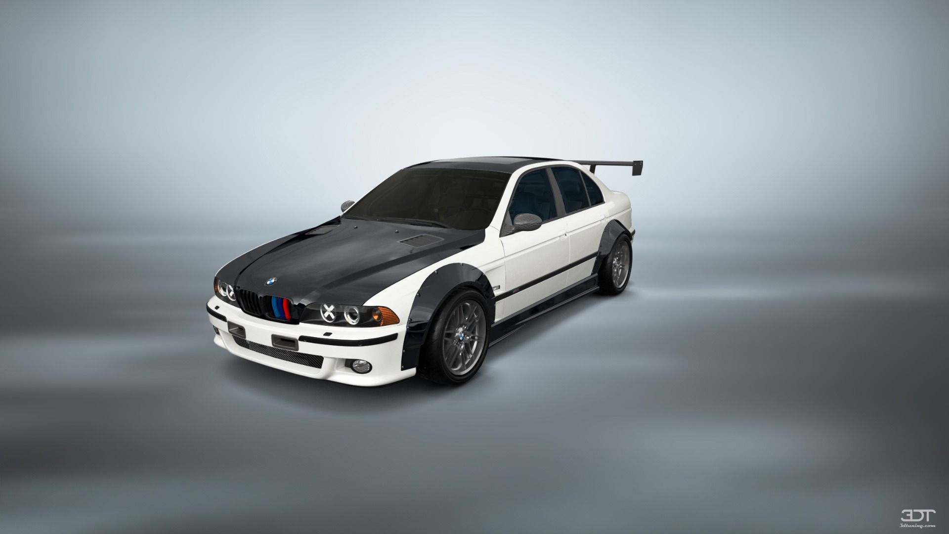 BMW 5 Series M5 Sedan 2003
