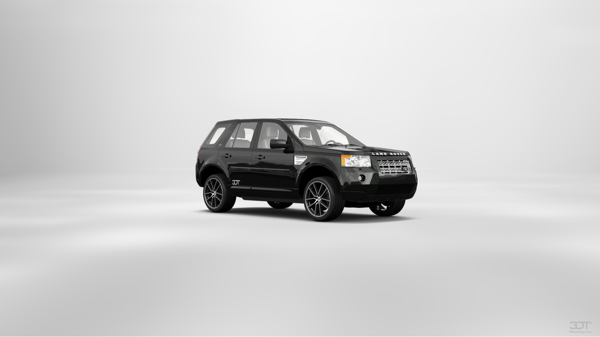 Range Rover Freelander 4 Door SUV 2013 Images
