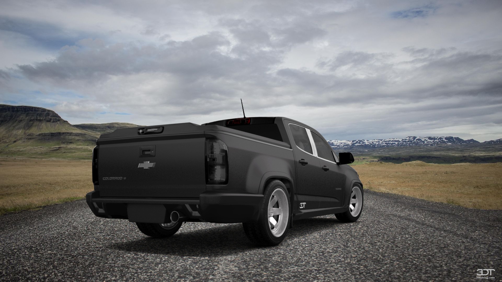 Chevrolet Colorado Crew Cab 4 Door pickup truck 2015 Images