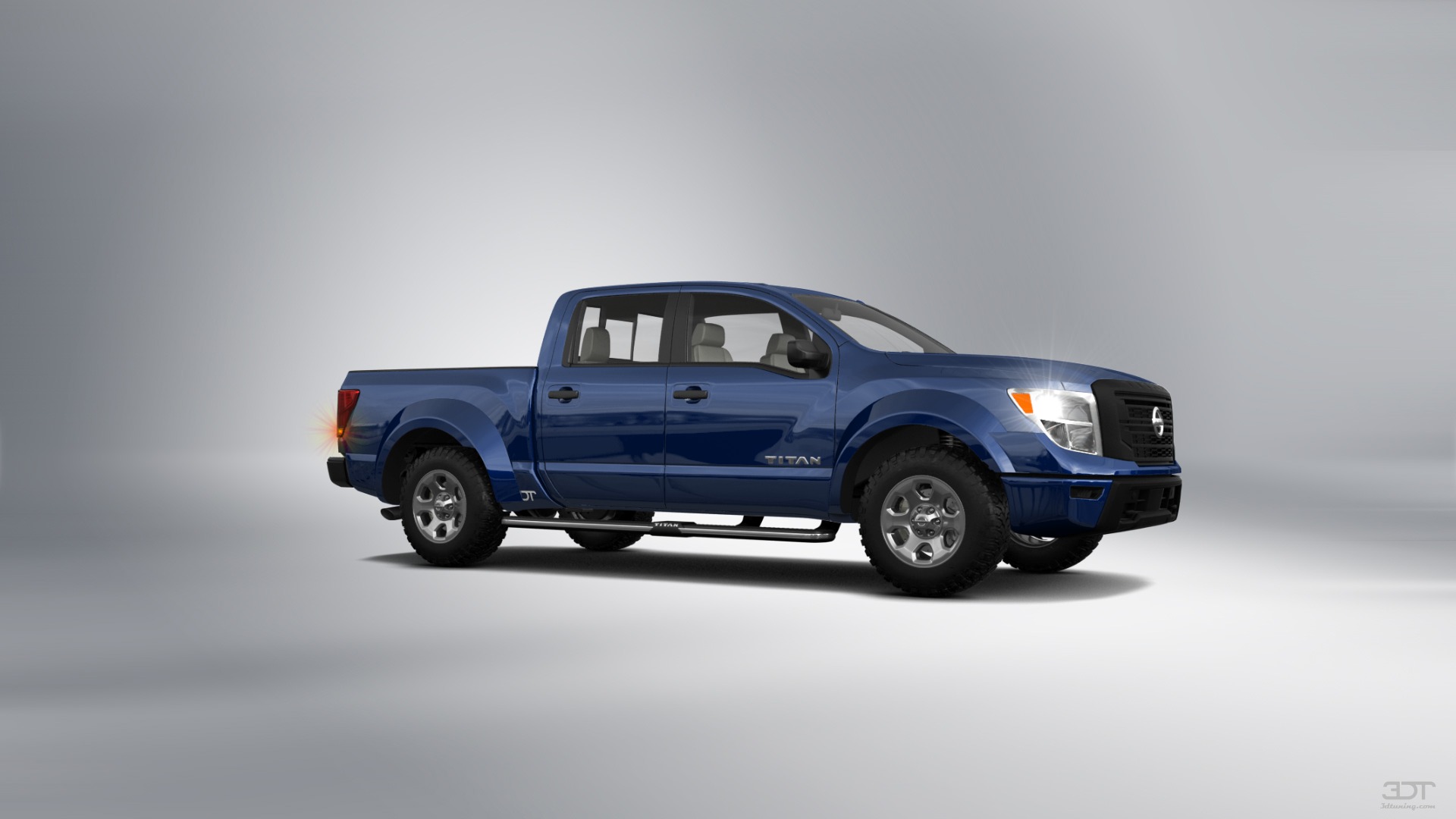 Nissan Titan 4 Door pickup truck 2021 Images
