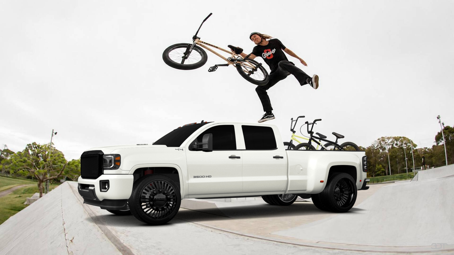 GMC Sierra 3500 HD Crew Cab 4 Door pickup truck 2015 Images