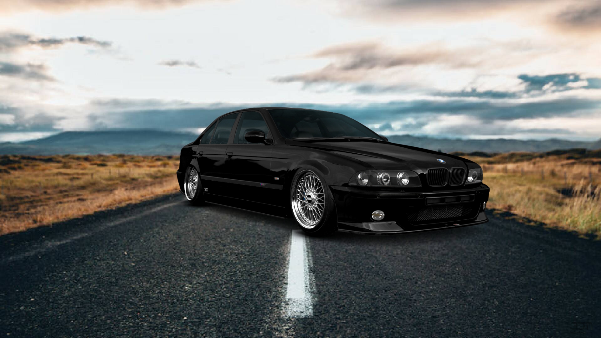 BMW 5 Series M5 Sedan 2003 Images