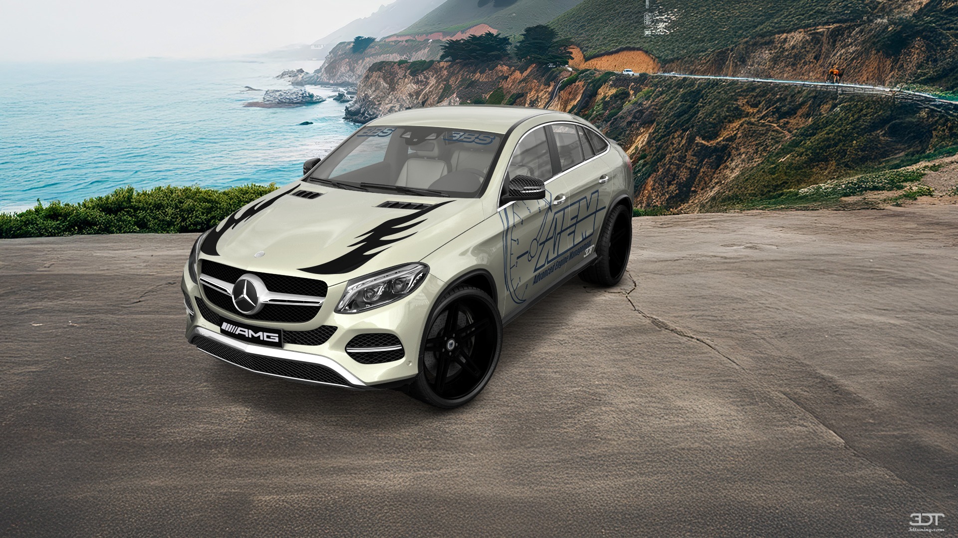 Mercedes GLE Coupe SUV 2016 Images