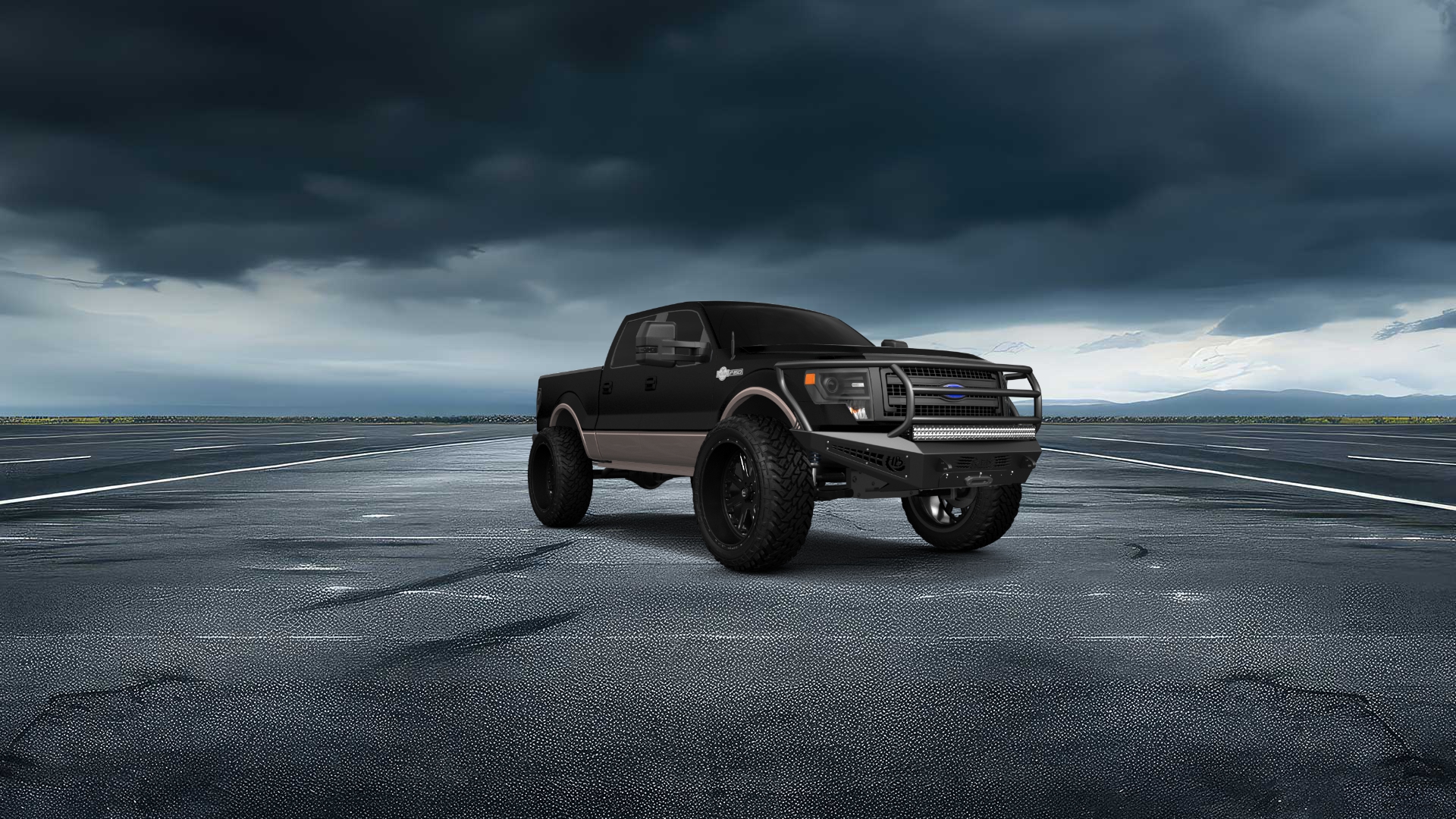 Ford F-150 Crew Cab 4 Door pickup truck 2013