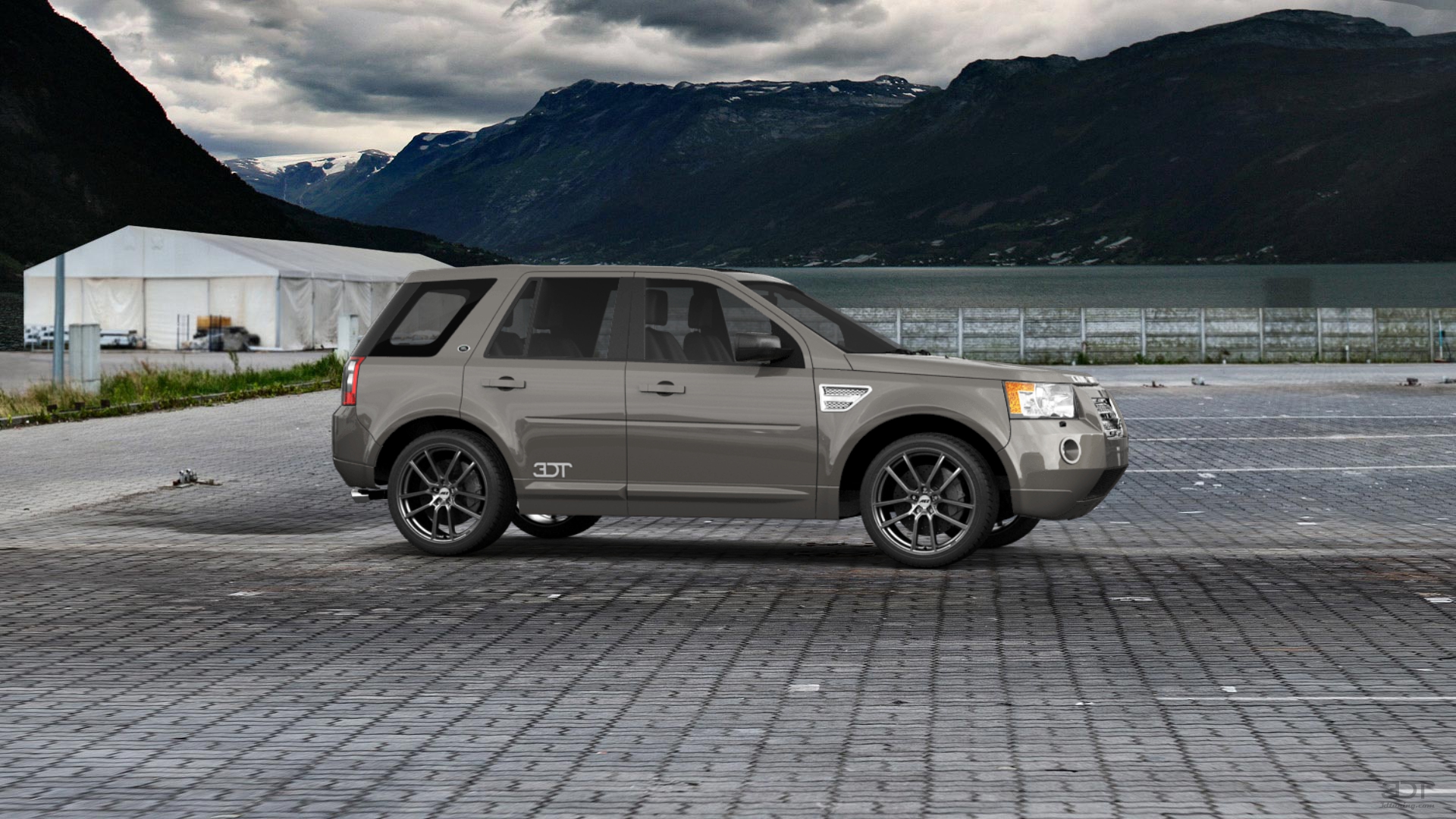 Range Rover Freelander 4 Door SUV 2013