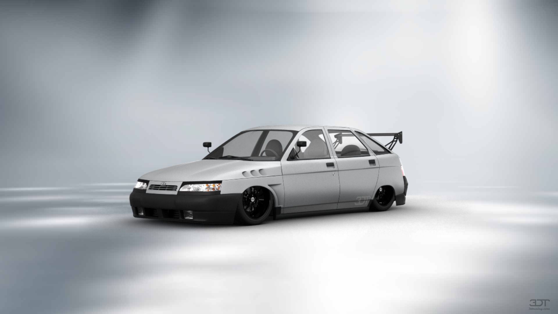 Lada 2112 5 Door Hatchback 2000 tuning