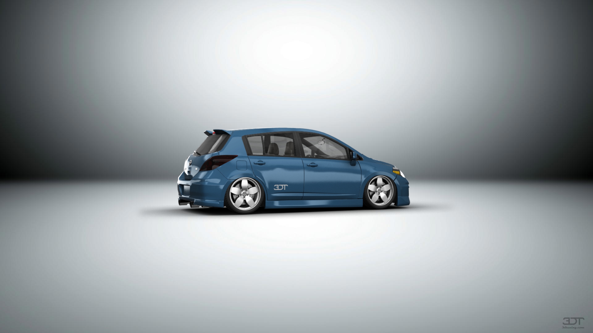 Nissan Versa SL 5 Door Hatchback 2009