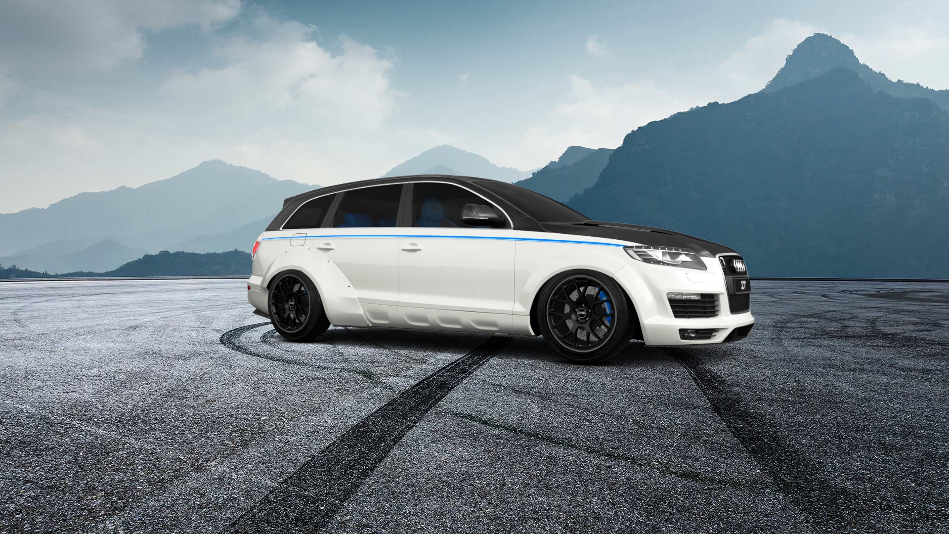 Audi Q7 Luxury SUV 2010 Images