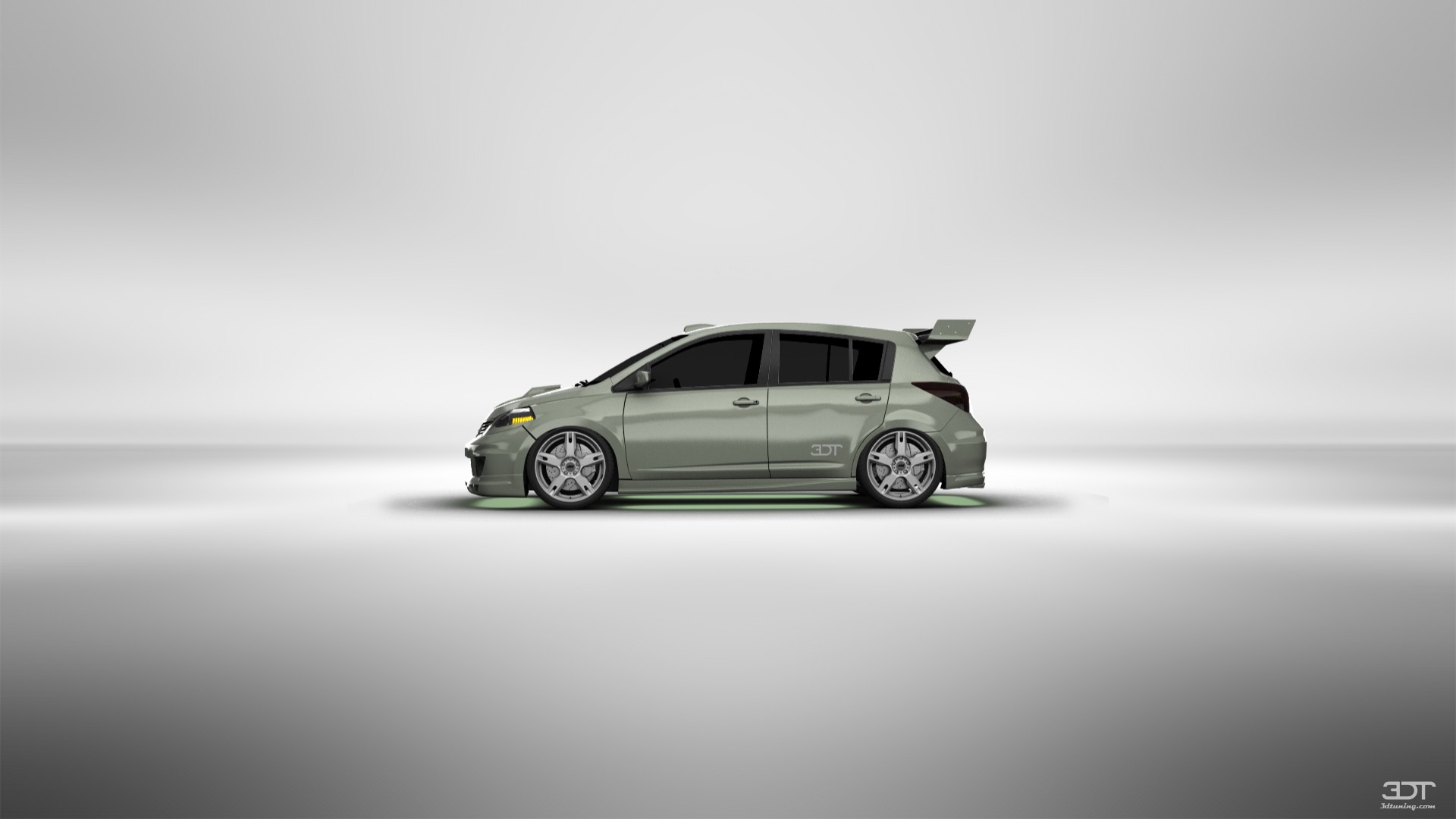 Nissan Versa SL 5 Door Hatchback 2009