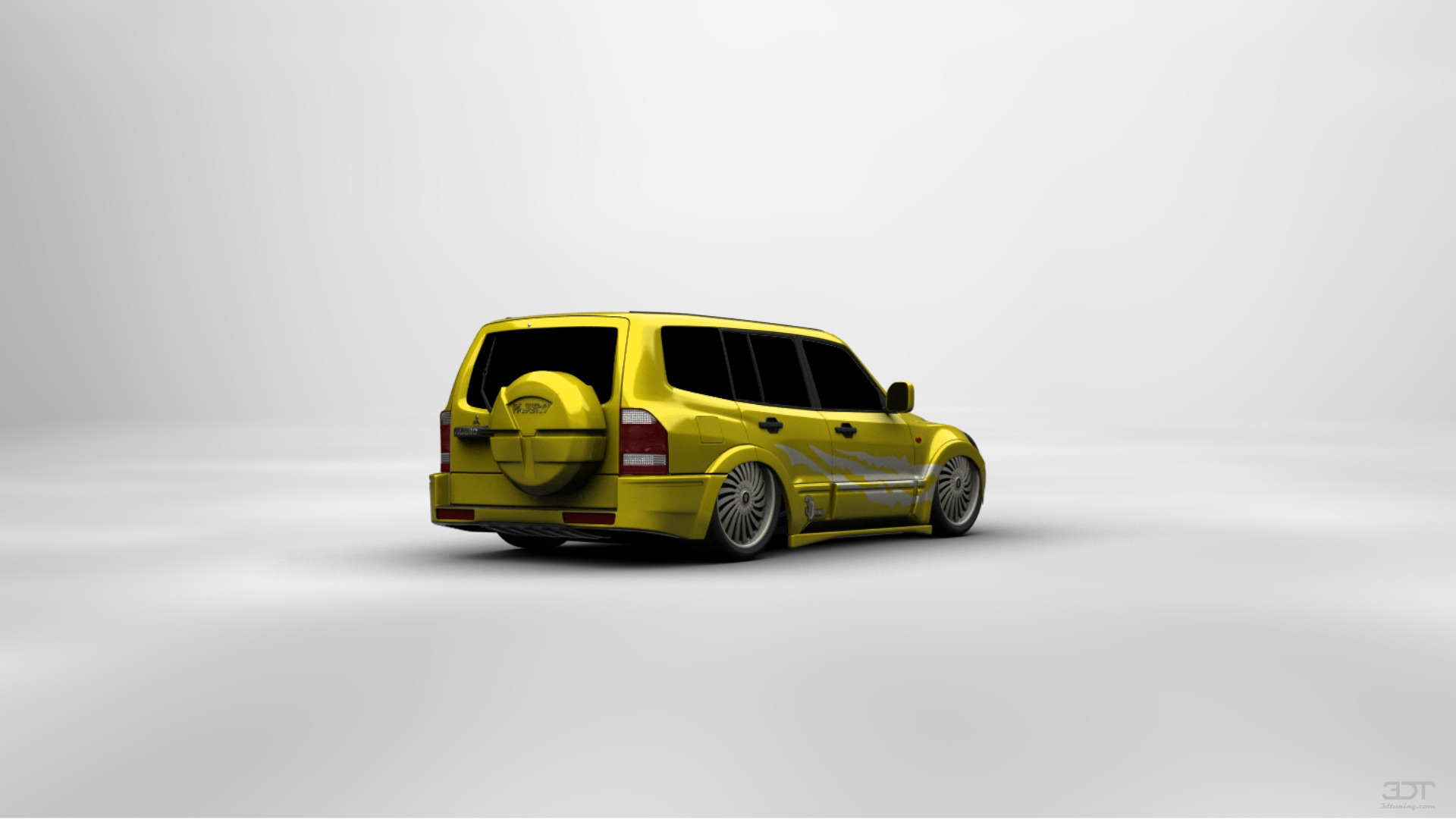 Mitsubishi Pajero SUV 2005 tuning