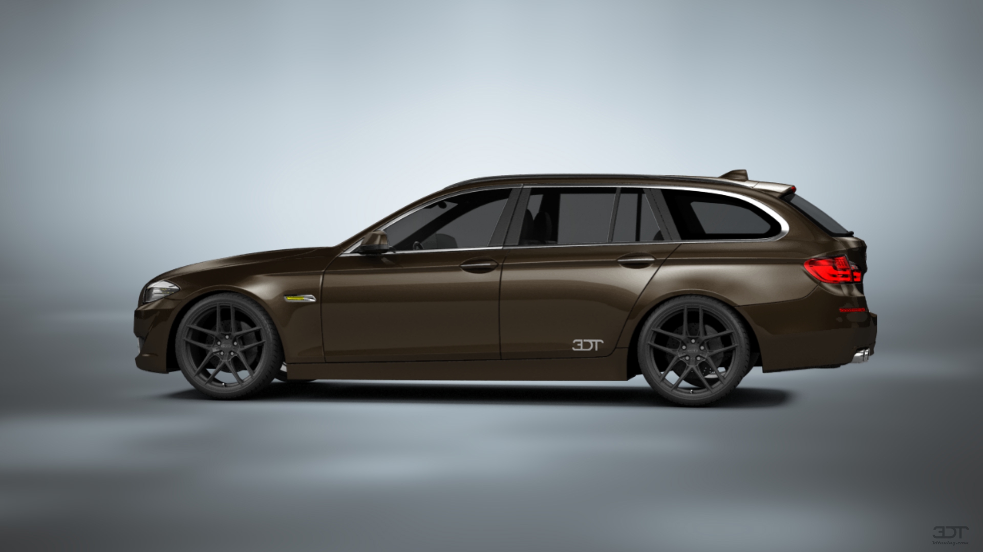 BMW 5 Series Touring 2011 Images