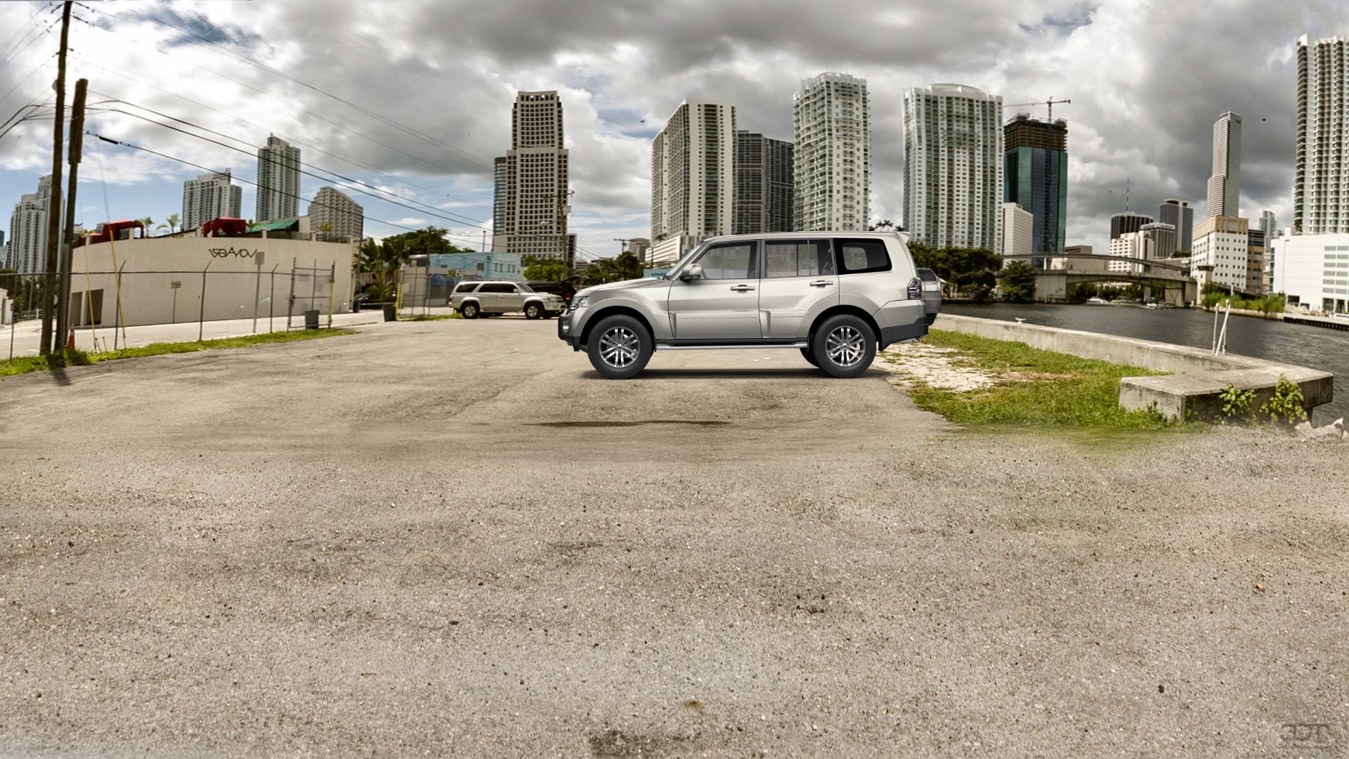 Mitsubishi Pajero 5 door SUV 2012 tuning