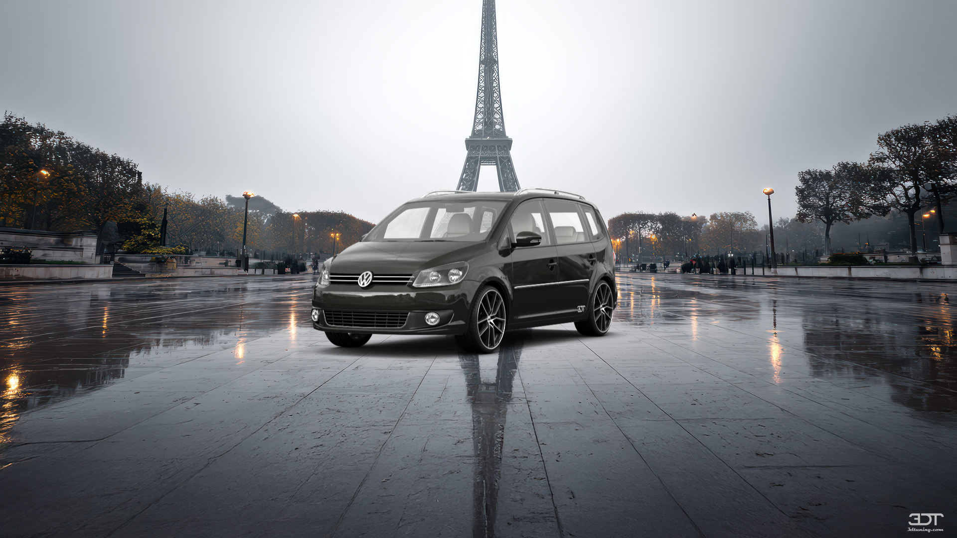 Volkswagen Touran 5-door MPV 2011 Images